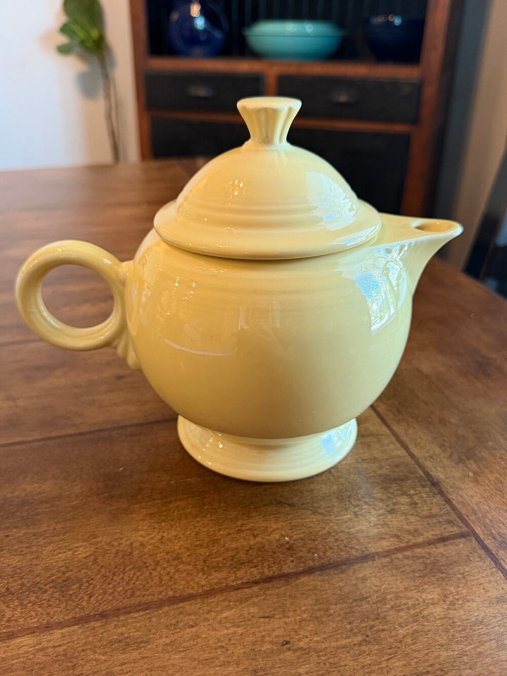 fiesta sunflower covered teapot with lid yellow homer laughlin retired